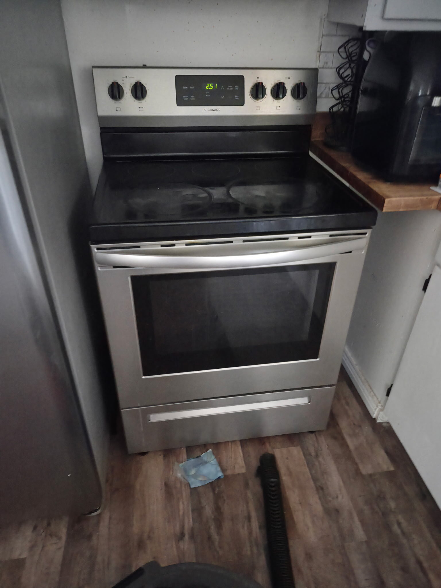 Frigidaire range installation